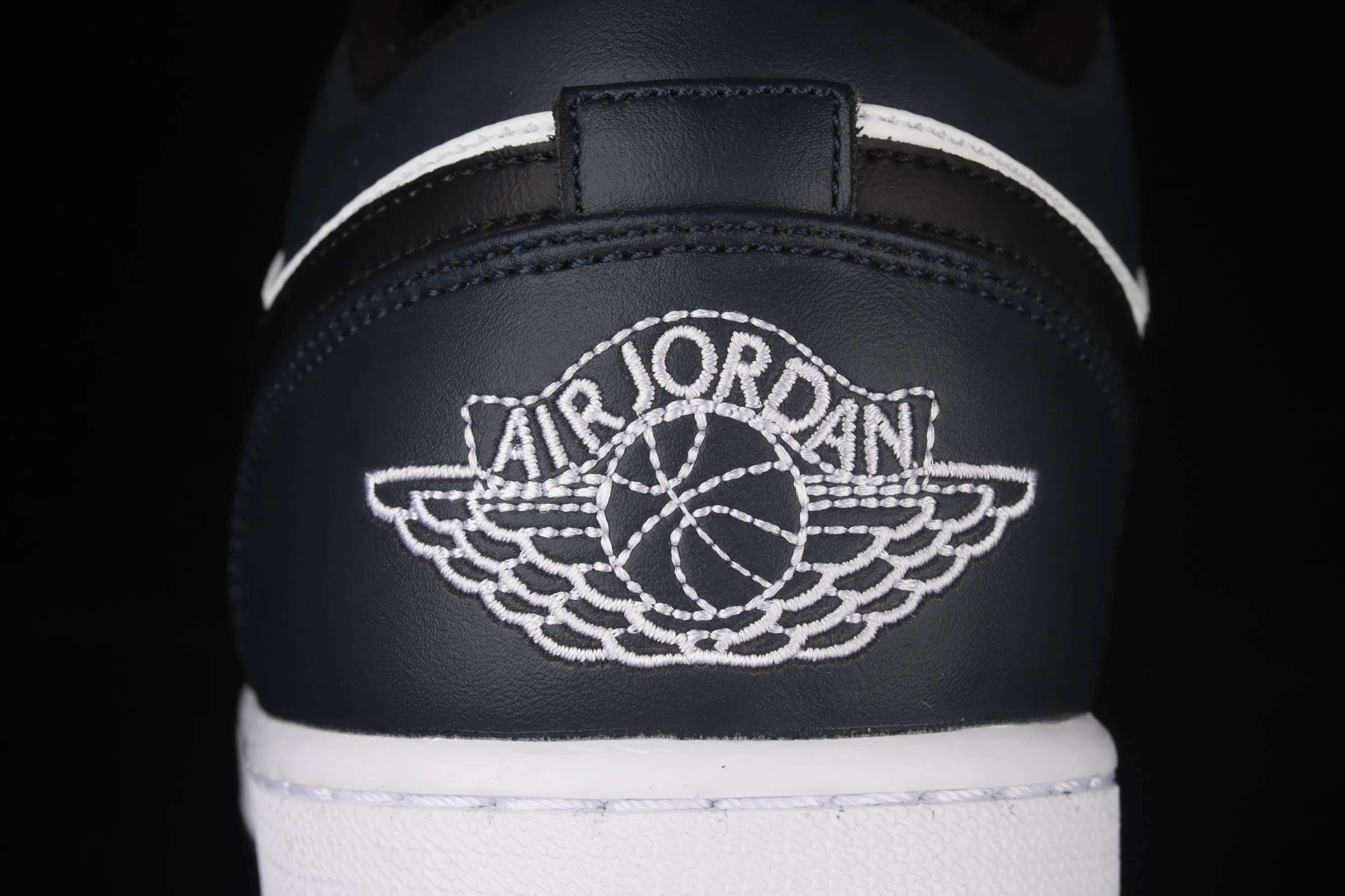 All categories Air Jordan Jordan series basketball shoes Air Jordan 1 Low Air Jordan 1 Low "Dark Teal" AJ1 Qiao 1 Qinglan low-top cultural and leisure sports sneakers 553558-411